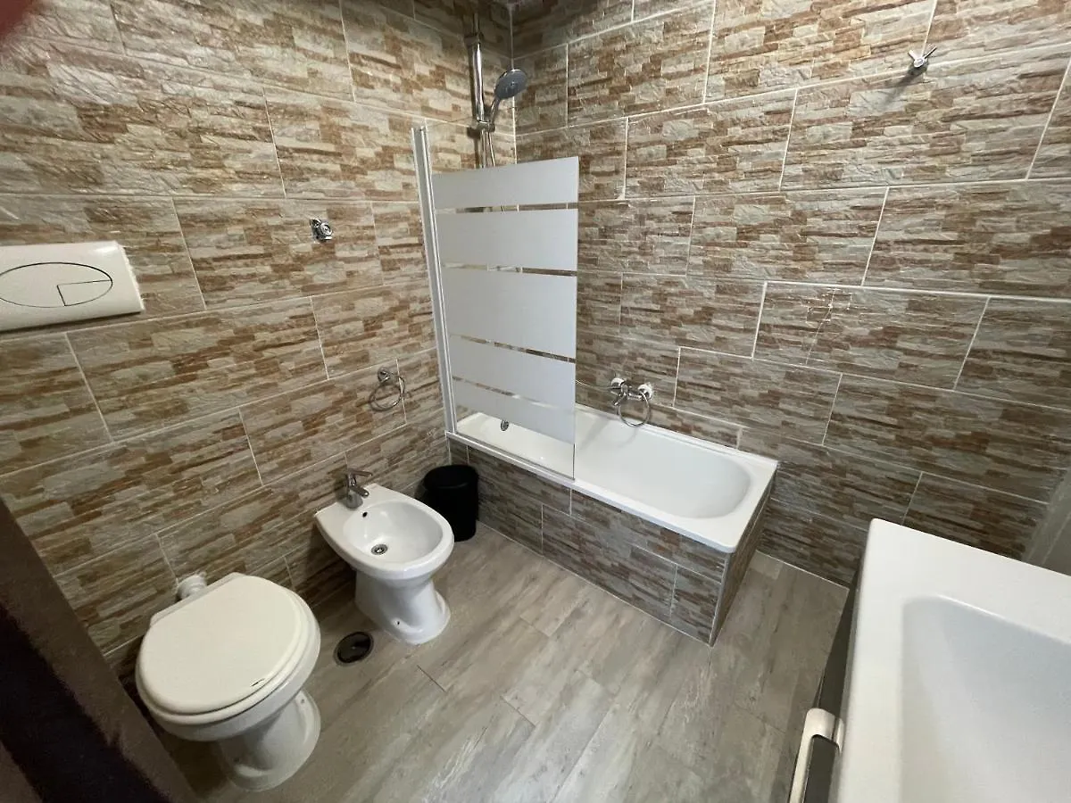 Plan B Apartment Naples 0*,